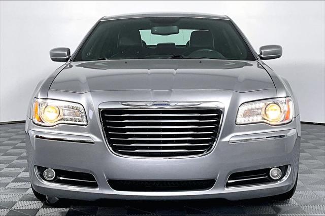 Used 2014 Chrysler 300 Base For Sale in Olive Branch, MS