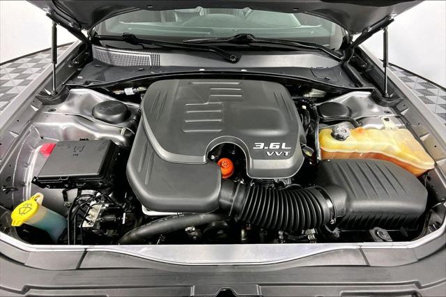 Used 2014 Chrysler 300 Base For Sale in Olive Branch, MS