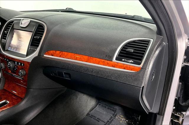Used 2014 Chrysler 300 Base For Sale in Olive Branch, MS