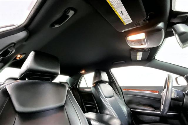Used 2014 Chrysler 300 Base For Sale in Olive Branch, MS