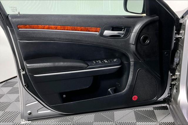 Used 2014 Chrysler 300 Base For Sale in Olive Branch, MS