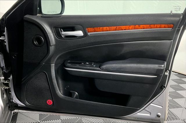 Used 2014 Chrysler 300 Base For Sale in Olive Branch, MS