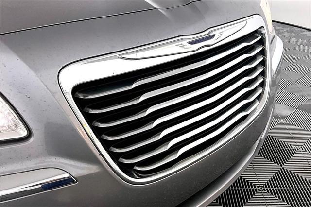 Used 2014 Chrysler 300 Base For Sale in Olive Branch, MS