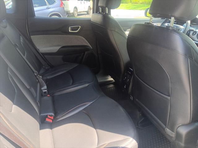 2024 Jeep Compass Latitude Lux FWD