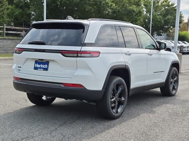 2027 Jeep Grand Cherokee GRAND CHEROKEE LIMITED 4X4