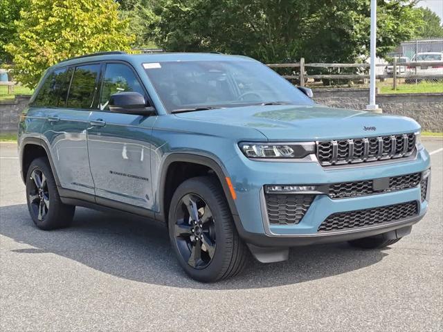 2027 Jeep Grand Cherokee GRAND CHEROKEE LIMITED 4X4