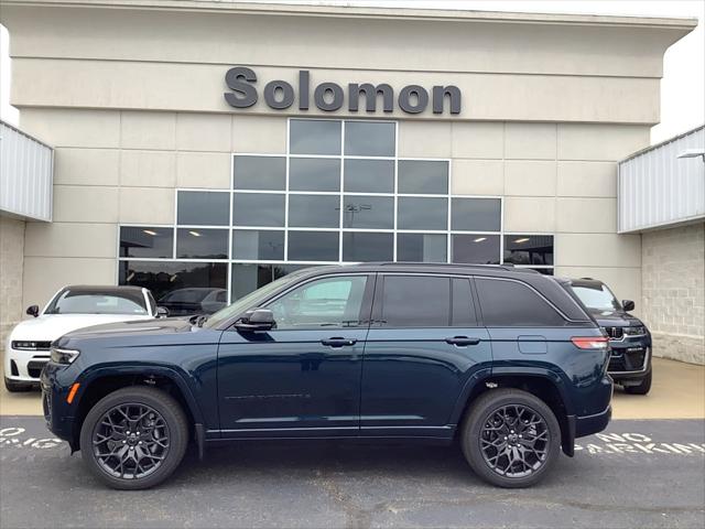 2027 Jeep Grand Cherokee GRAND CHEROKEE SUMMIT 4X4 2027 Jeep Grand Cherokee GRAND CHEROKEE SUMMIT 4X4