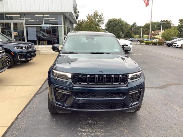 2027 Jeep Grand Cherokee GRAND CHEROKEE SUMMIT 4X4 2027 Jeep Grand Cherokee GRAND CHEROKEE SUMMIT 4X4