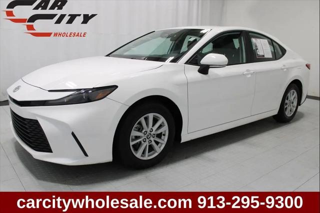 2025 Toyota Camry LE for sale in Shawnee, KS