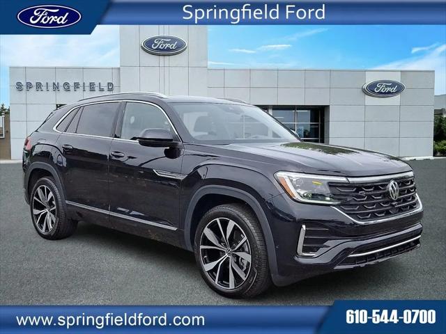 2025 Volkswagen Atlas Cross Sport 2.0T SEL Premium R-Line for sale in Springfield, PA