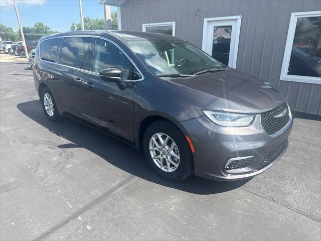 2023 Chrysler Pacifica Touring L for sale in Beatrice, NE