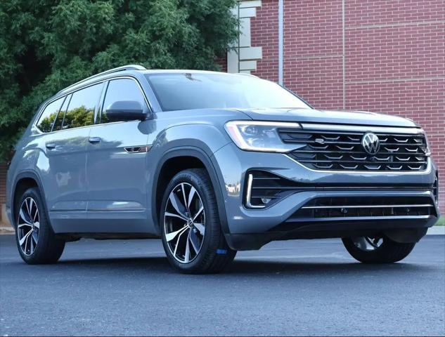 2025 Volkswagen Atlas 2.0T SEL Premium R-Line for sale in Norman, OK