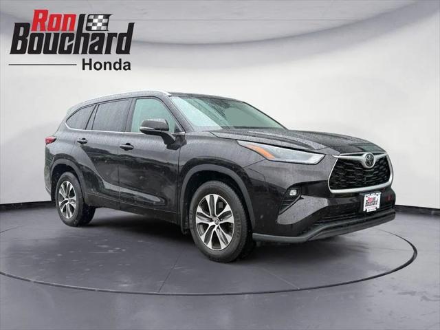 2022 Toyota Highlander XLE for sale in Lancaster, MA