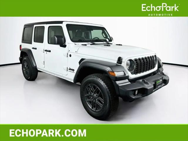 2025 Jeep Wrangler 4-Door Summit 4x4 for sale in Chesterfield, MO