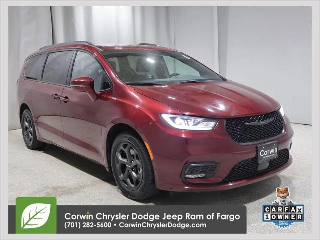 2021 Chrysler Pacifica Hybrid Limited for sale in Fargo, ND