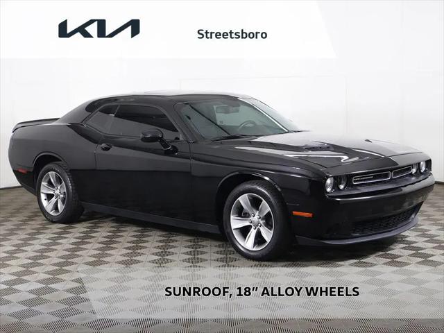 2017 Dodge Challenger SXT for sale in Streetsboro, OH