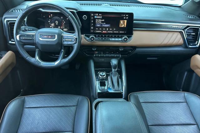 2023 GMC Canyon 4WD Crew Cab Short Box AT4