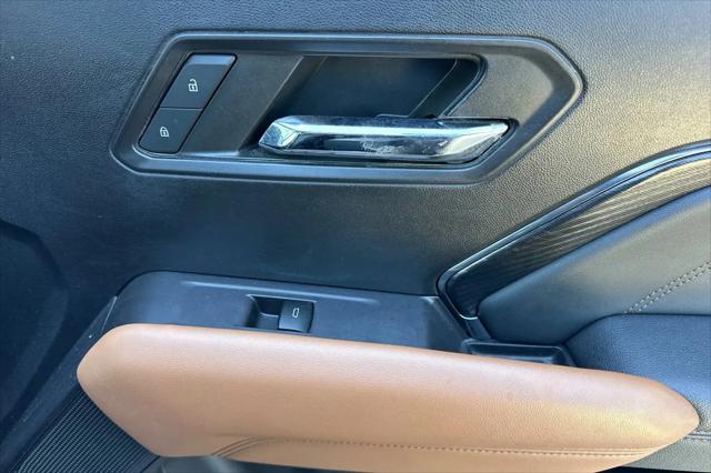 2023 GMC Canyon 4WD Crew Cab Short Box AT4