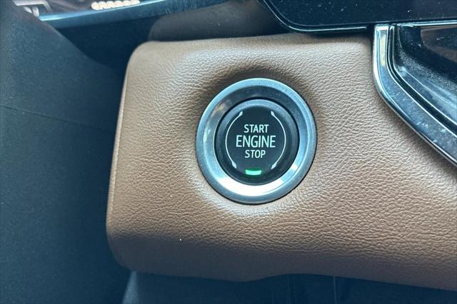 2023 GMC Canyon 4WD Crew Cab Short Box AT4
