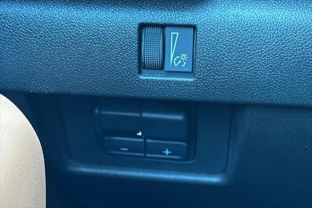 2023 GMC Canyon 4WD Crew Cab Short Box AT4