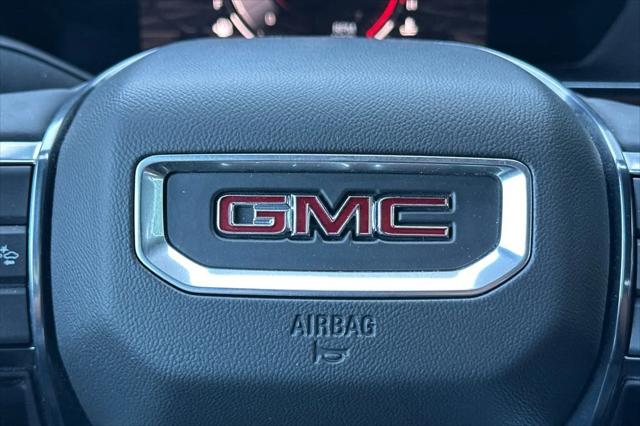 2023 GMC Canyon 4WD Crew Cab Short Box AT4