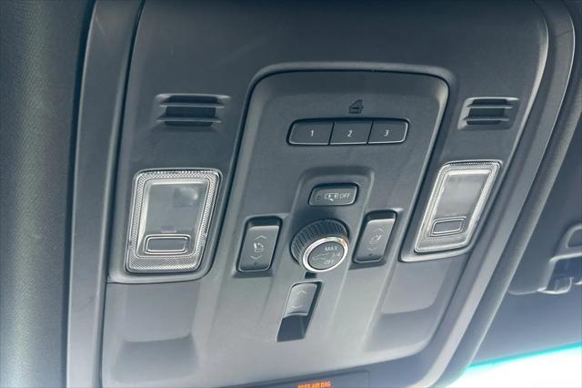 2024 GMC Yukon 4WD Denali