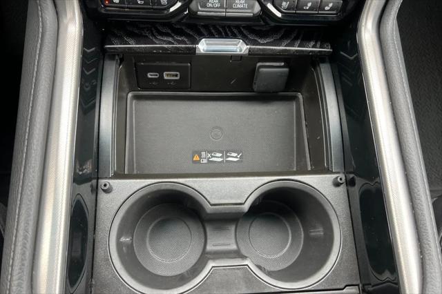 2024 GMC Yukon 4WD Denali