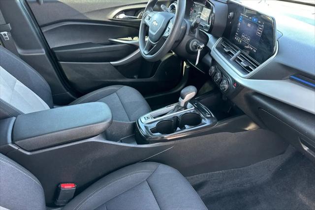 2024 Chevrolet Trax FWD SP