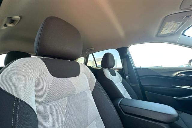 2024 Chevrolet Trax FWD SP
