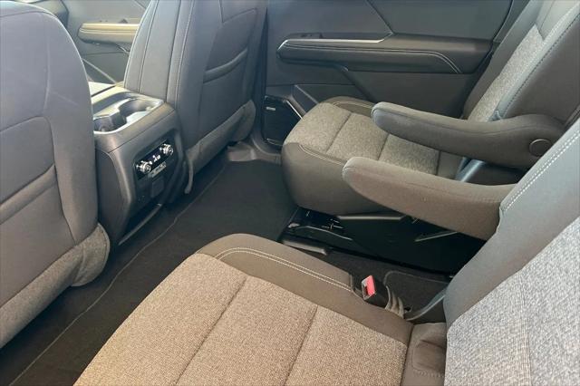 2026 GMC Acadia Elevation FWD