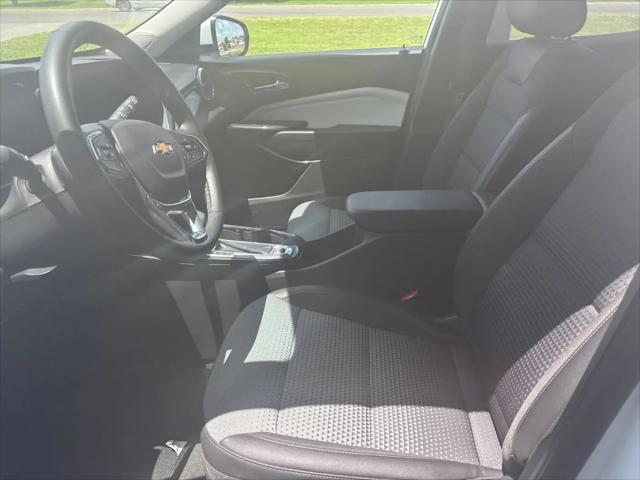 2025 Chevrolet Trax FWD LT
