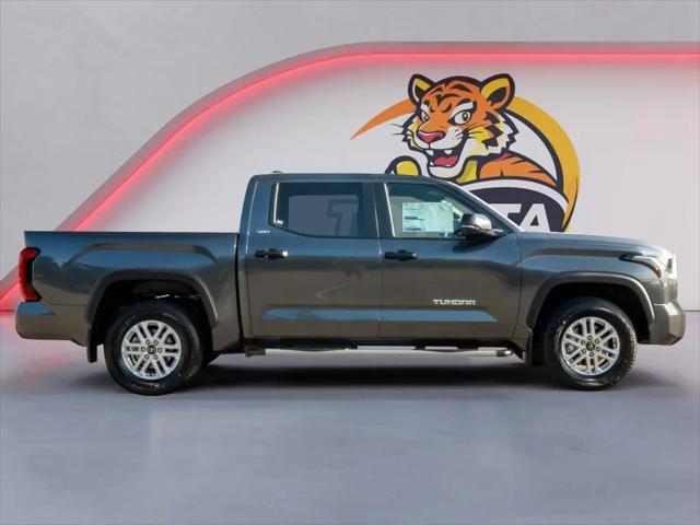 2026 Toyota Tundra SR5 CrewMax 5.5 Bed