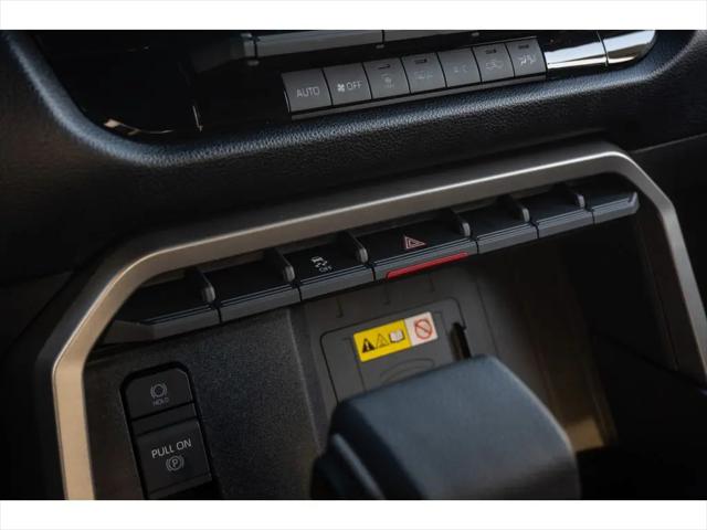 2026 Toyota Tundra SR5 CrewMax 5.5 Bed