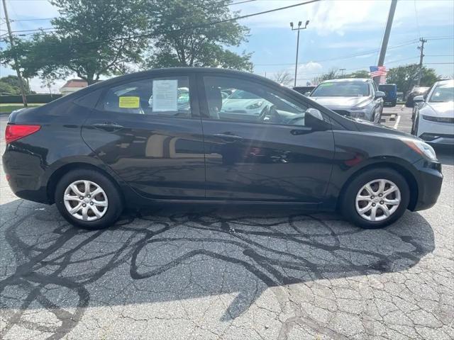 2013 Hyundai Accent GLS
