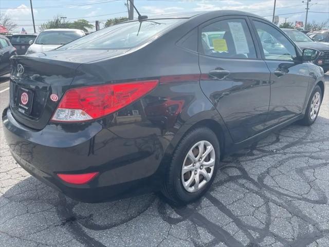2013 Hyundai Accent GLS