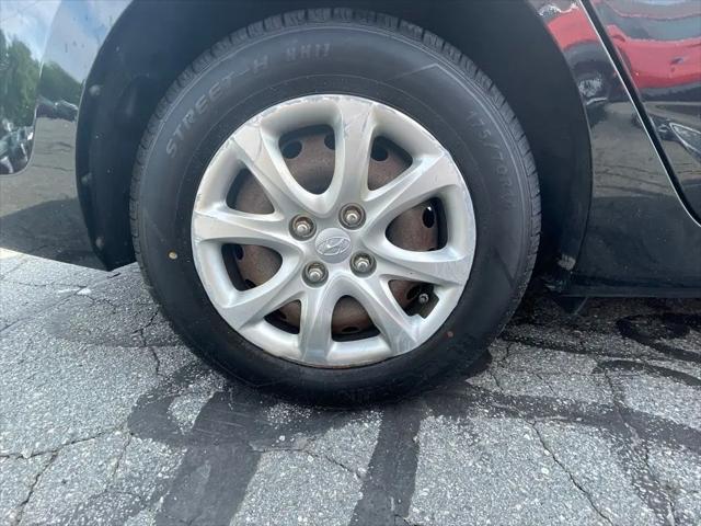 2013 Hyundai Accent GLS