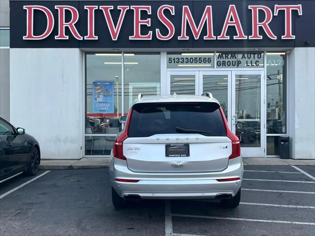 2016 Volvo XC90 T6 Momentum