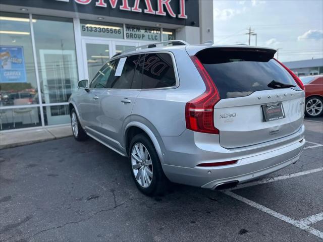2016 Volvo XC90 T6 Momentum