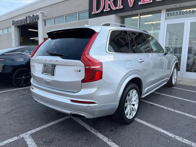 2016 Volvo XC90 T6 Momentum