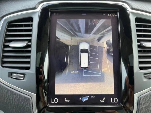 2016 Volvo XC90 T6 Momentum