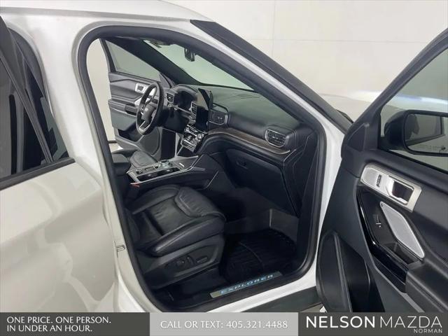 2023 Ford Explorer Platinum
