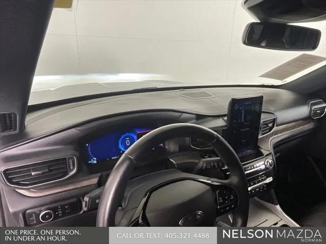 2023 Ford Explorer Platinum