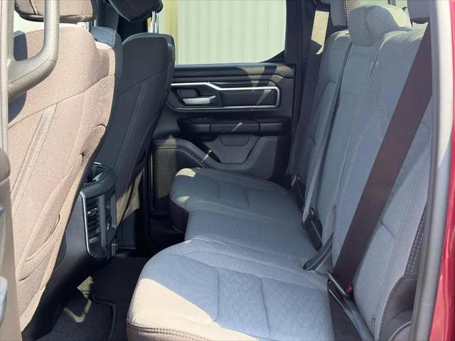 2025 Ram 1500 Big Horn Crew Cab 4x4 6'4" Box