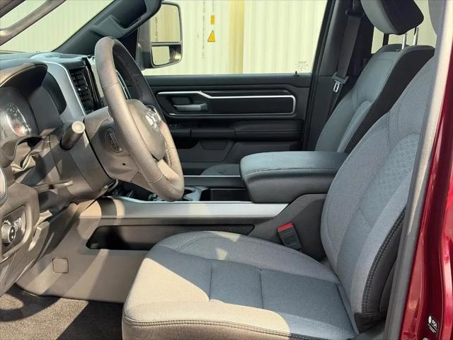 2025 Ram 1500 Big Horn Crew Cab 4x4 6'4" Box