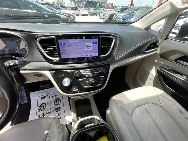 2021 Chrysler Pacifica Hybrid Touring L