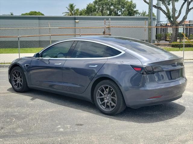 2020 Tesla Model 3 Standard Range Rear-Wheel Drive
