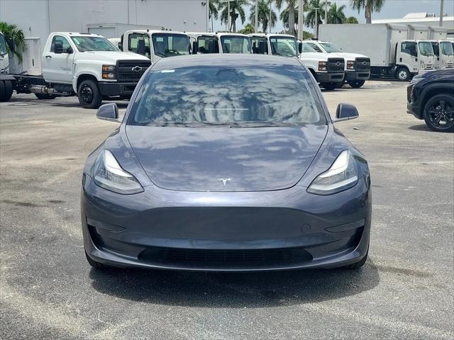 2020 Tesla Model 3 Standard Range Rear-Wheel Drive