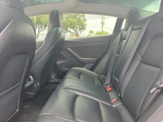 2020 Tesla Model 3 Standard Range Rear-Wheel Drive