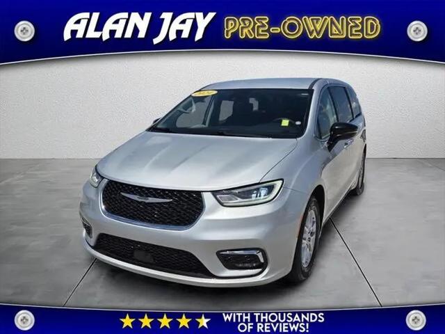 2024 Chrysler Pacifica Touring L for sale in Sebring, FL