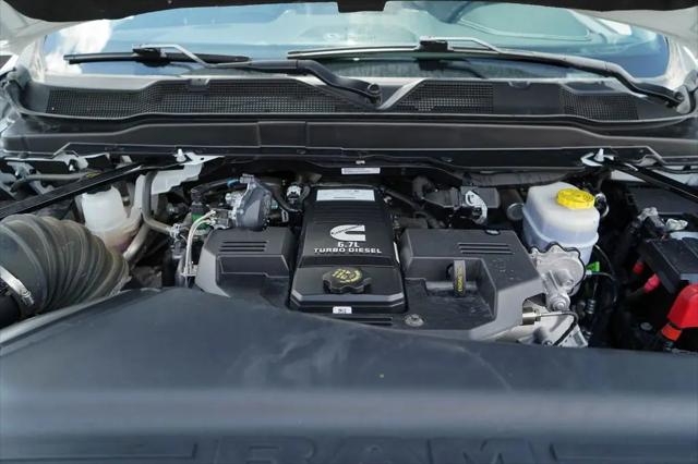 2024 Ram 2500 Laramie Crew Cab 4x4 64 Box